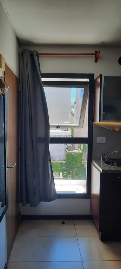Monoambiente A 1 Cuadra Facultad Medicina Y Odontologia Apartment Rosario Ngoại thất bức ảnh